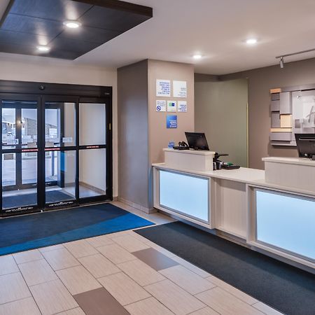 Holiday Inn Express Hotel & Suites Sioux Falls At Empire Mall By Ihg Εξωτερικό φωτογραφία