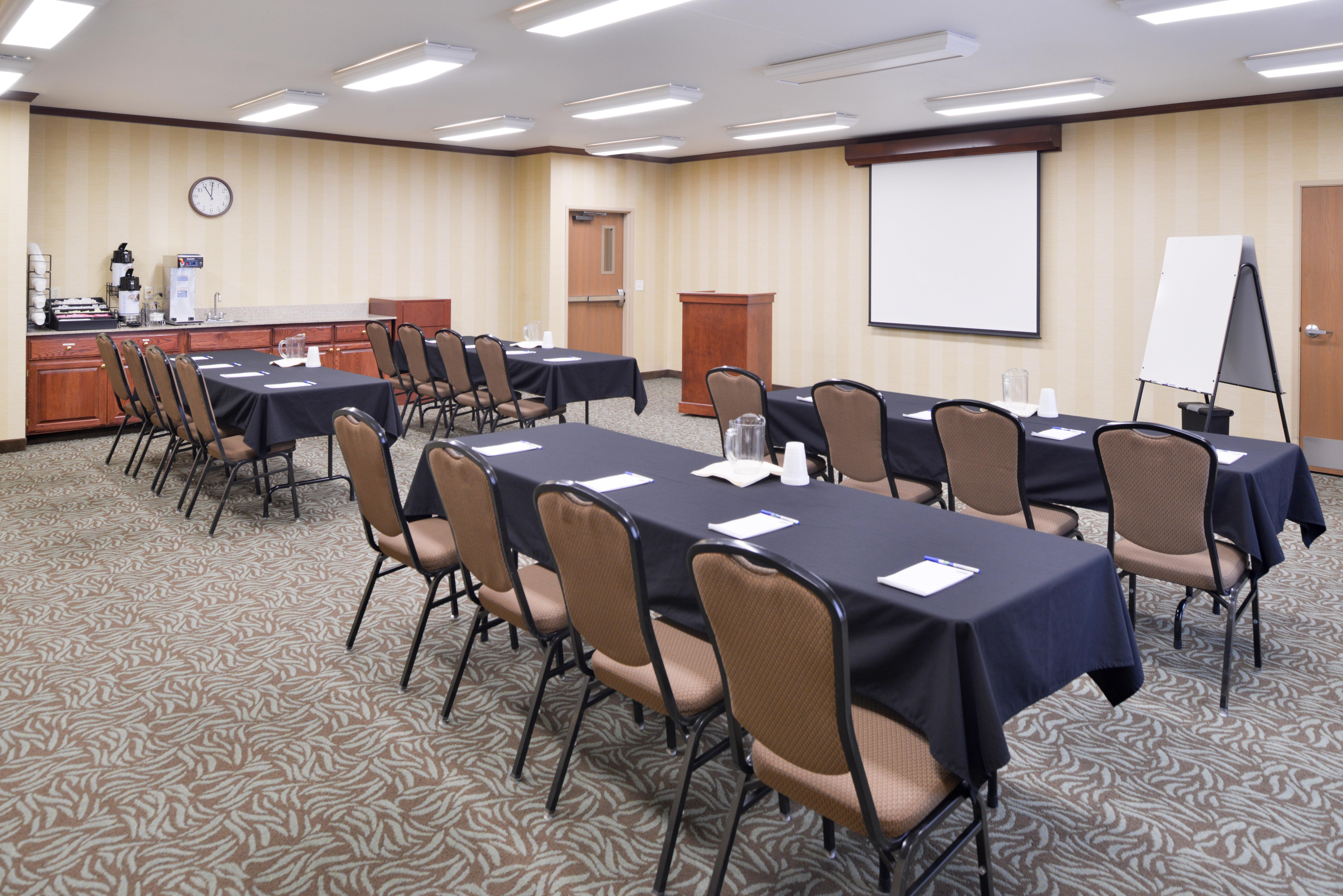 Holiday Inn Express Hotel & Suites Sioux Falls At Empire Mall By Ihg Εξωτερικό φωτογραφία