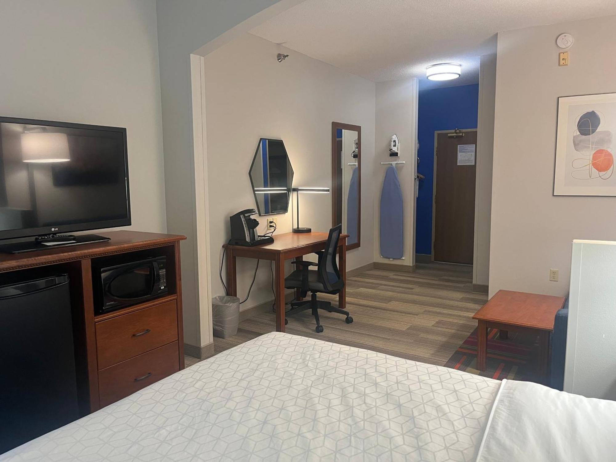Holiday Inn Express Hotel & Suites Sioux Falls At Empire Mall By Ihg Εξωτερικό φωτογραφία