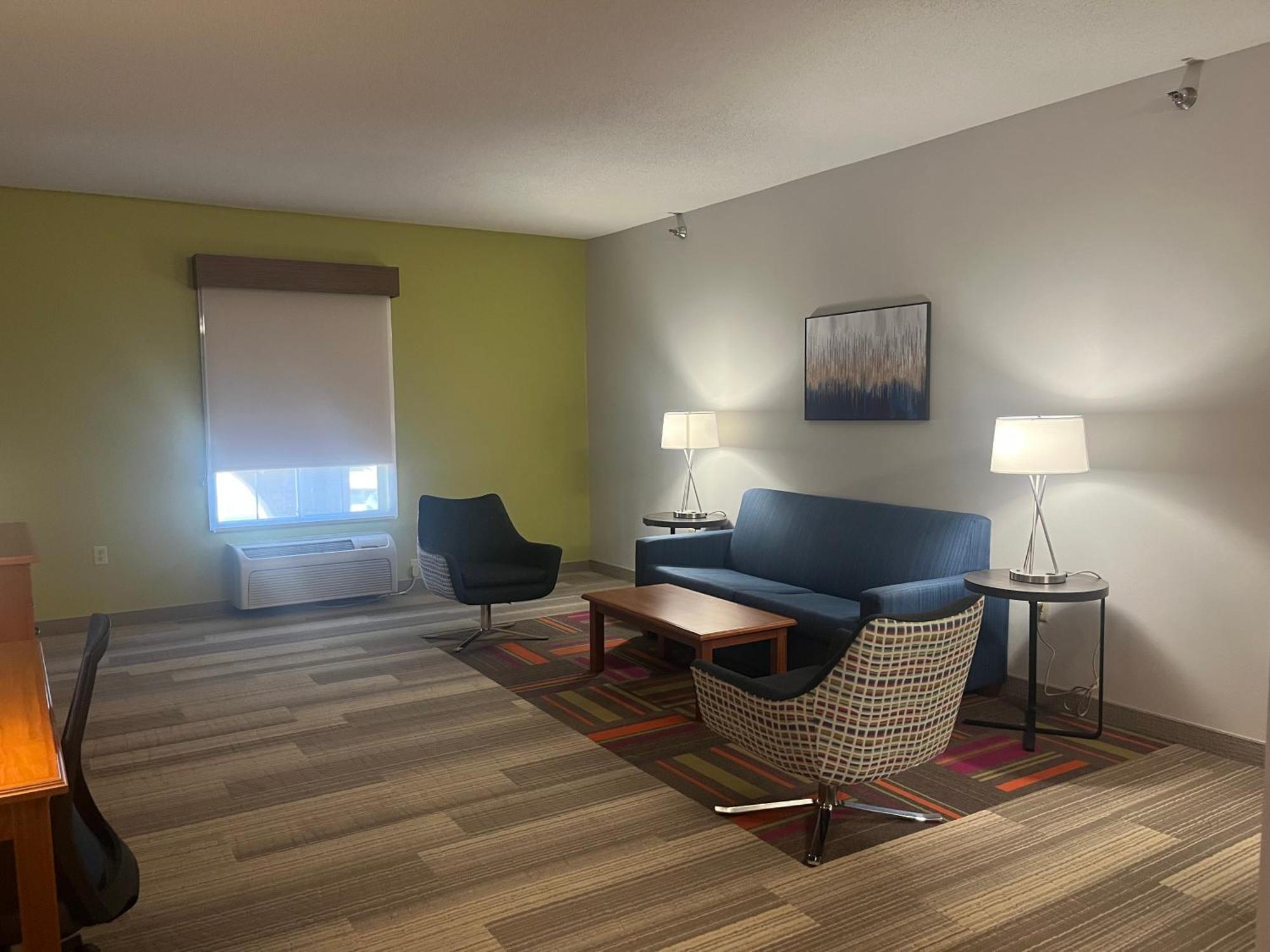 Holiday Inn Express Hotel & Suites Sioux Falls At Empire Mall By Ihg Εξωτερικό φωτογραφία
