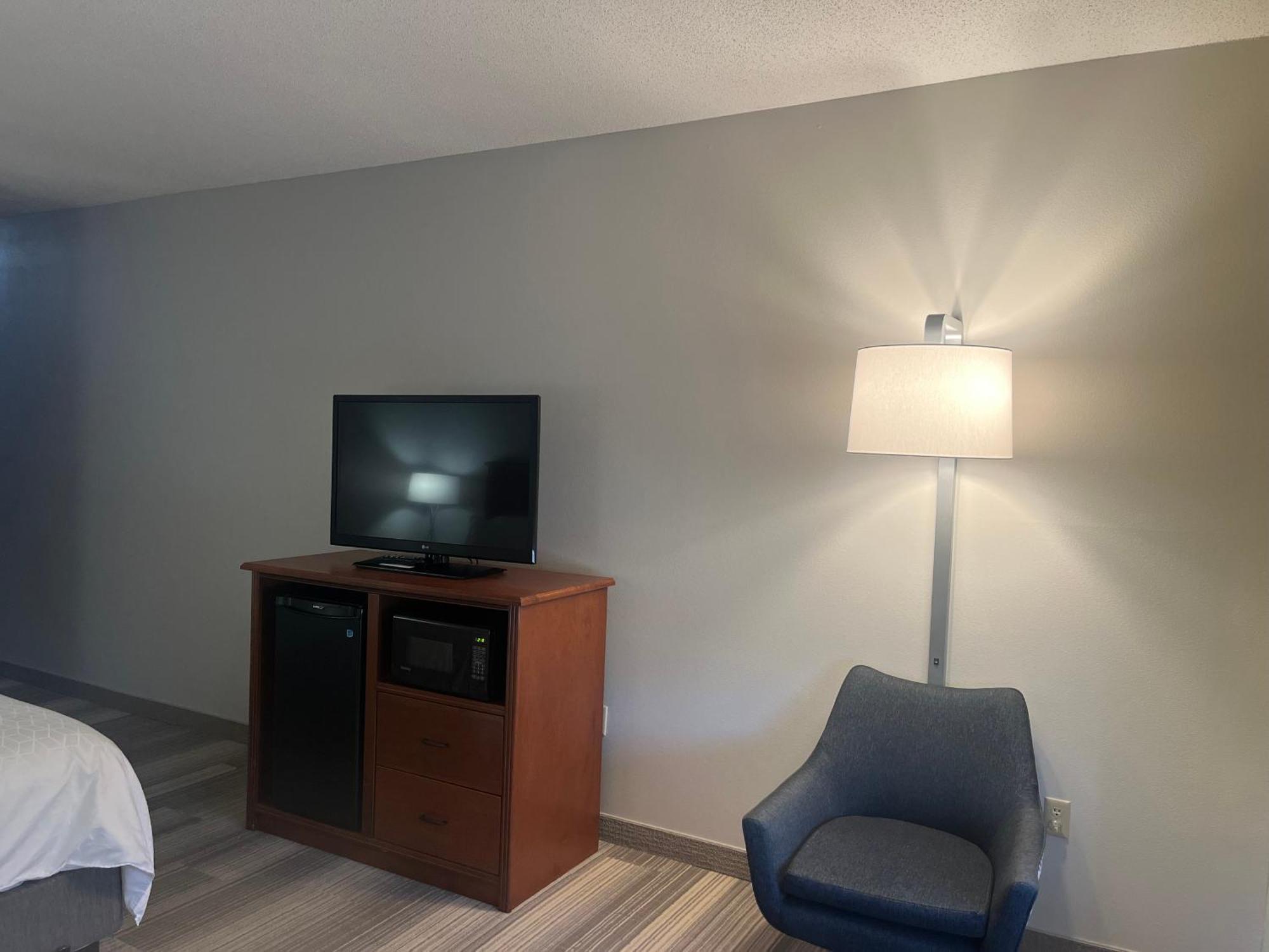 Holiday Inn Express Hotel & Suites Sioux Falls At Empire Mall By Ihg Εξωτερικό φωτογραφία